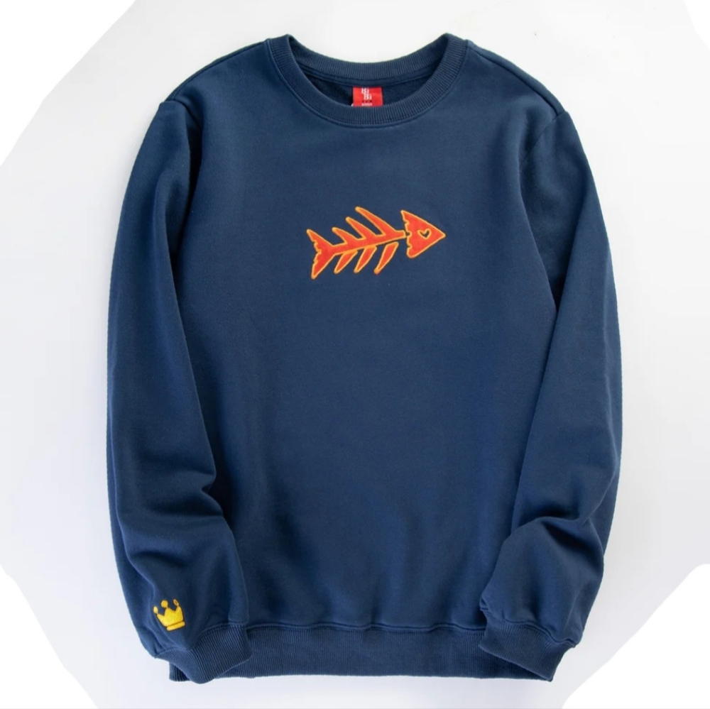 NWT Embroidered BiBisama Fishbone sweater 